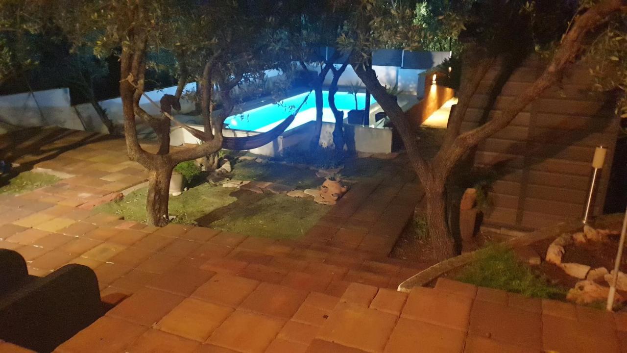 فيلا House Oliva With Private Pool And Large Garden ستاري غراد المظهر الخارجي الصورة