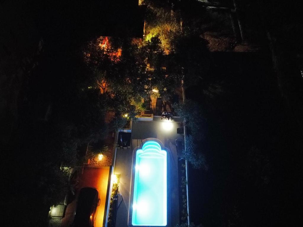 فيلا House Oliva With Private Pool And Large Garden ستاري غراد المظهر الخارجي الصورة